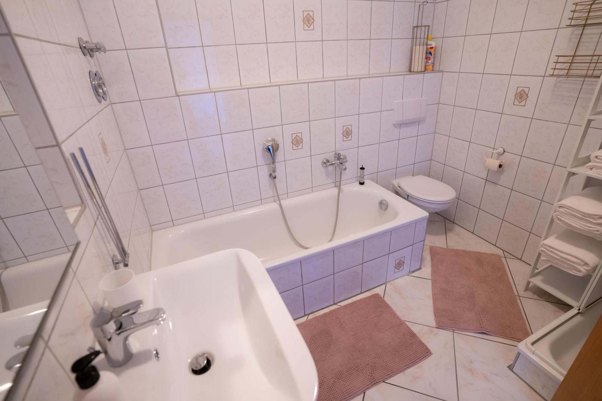 Familienwohnung Am Sonnenberg Chemnitz Esterno foto